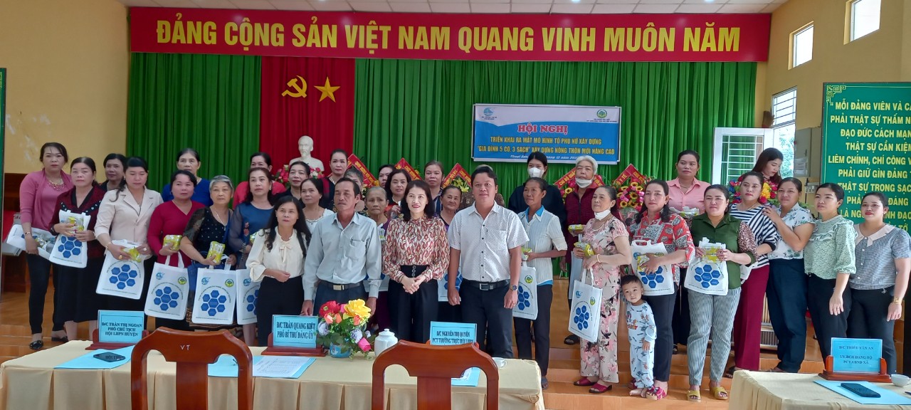 HỘI LIÊN HIỆP PHỤ NỮ TỈNH AN GIANG TẬP HUẤN NĂNG CAO NĂNG LỰC CHO PHỤ NỮ NÔNG THÔN Ở XÃ VỌNG THÊ